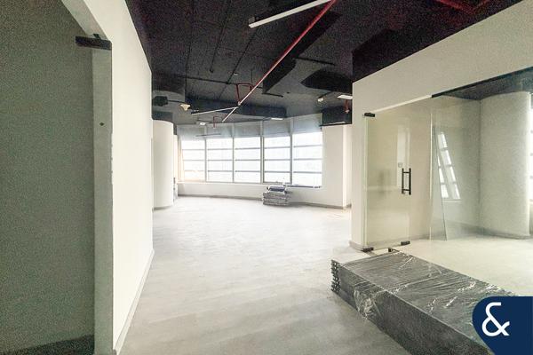 High Floor | Vacant | High Potential ROI